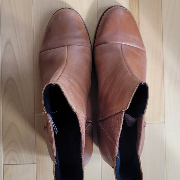 Toms Leather Boots - Picture 8 of 8